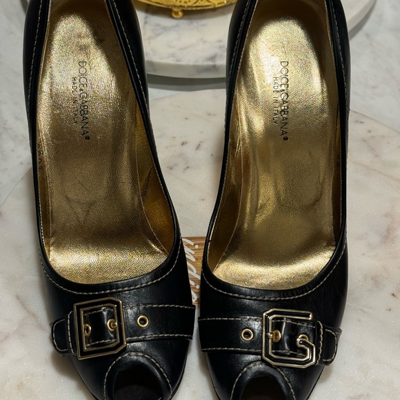 DOCE & GABBANA - AUTHENTIC — Peep Toe Pumps with Buckle Strap Heels - SIZE: 38 - Picture 8 of 16